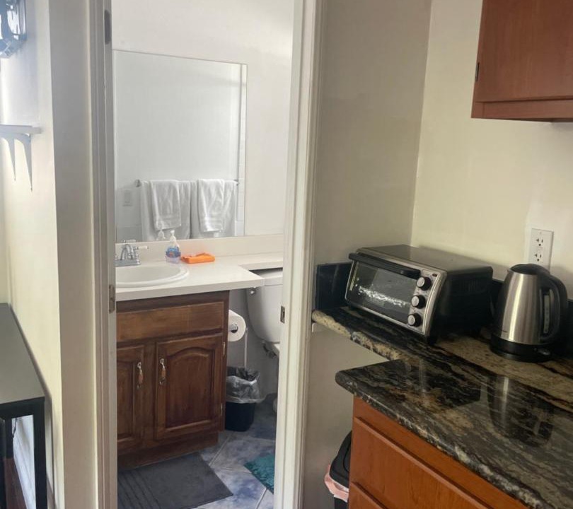 Photo of Kitchen in Valley Glen