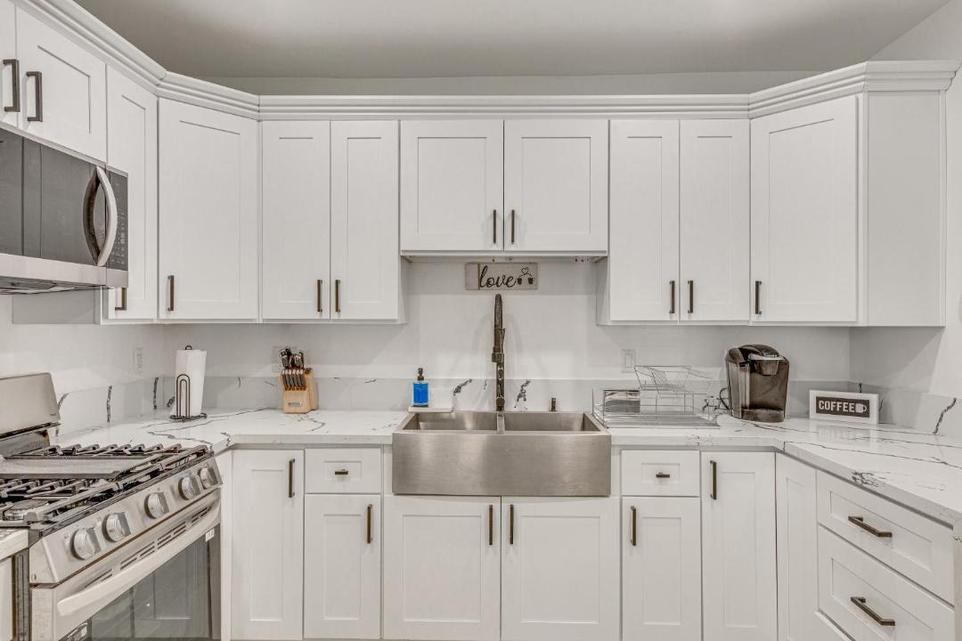 Photo of Kitchen in East Los Angeles