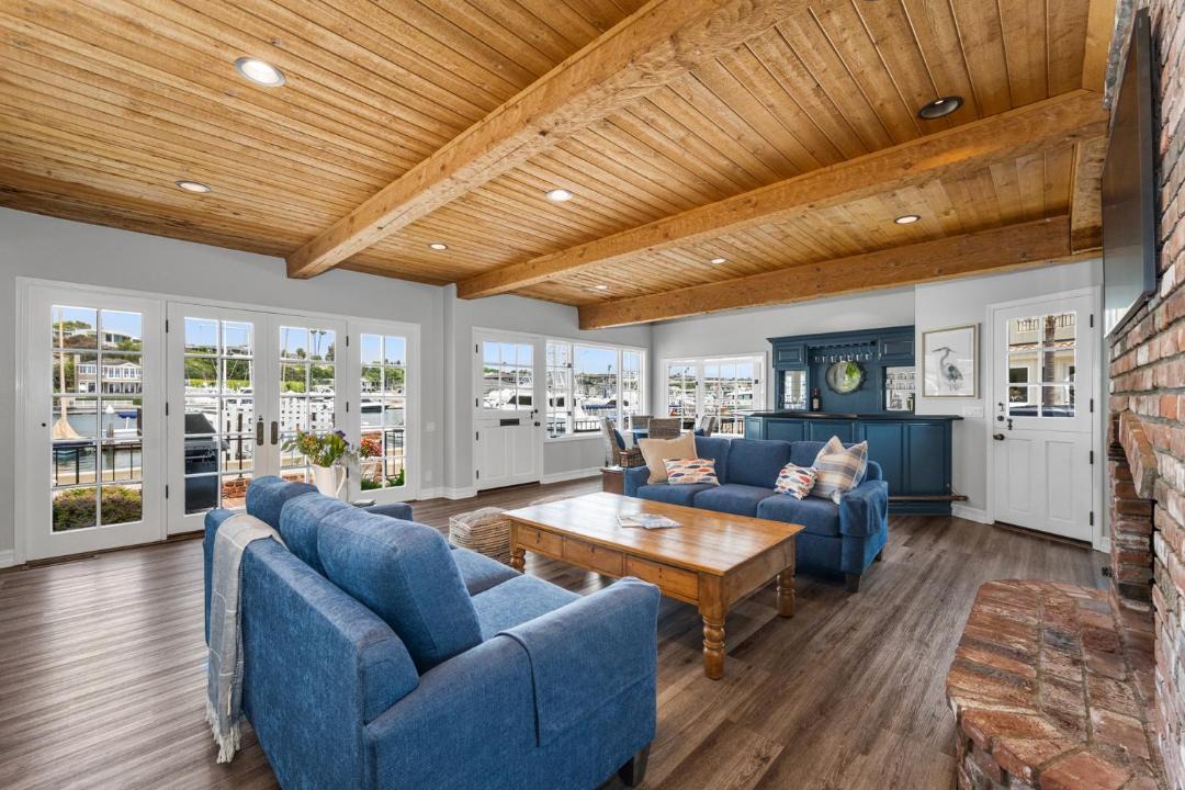 Photo of Livingroom in Newport Beach