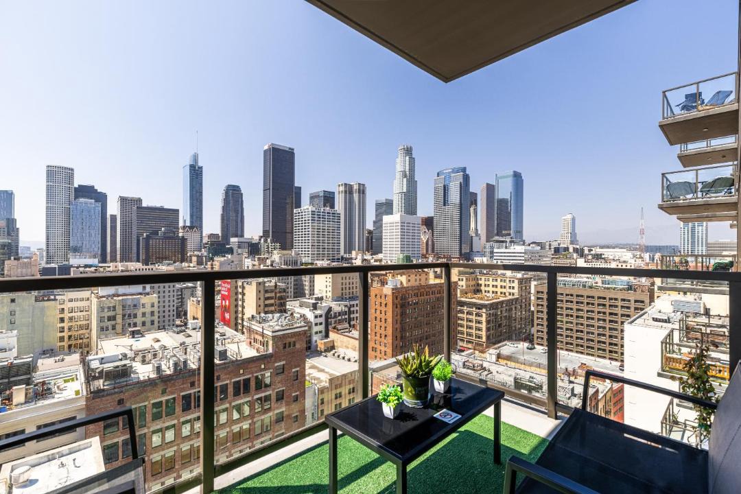 Photo of Patio Balcony in Downtown Los Angeles