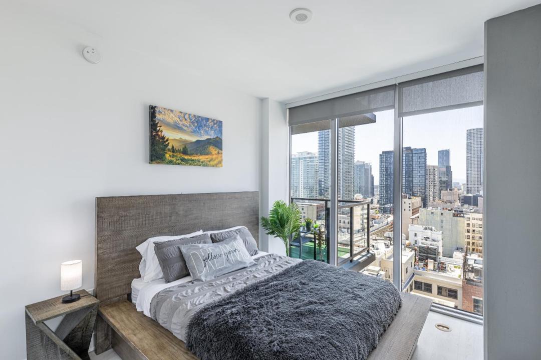 Photo of Bedroom in Downtown Los Angeles