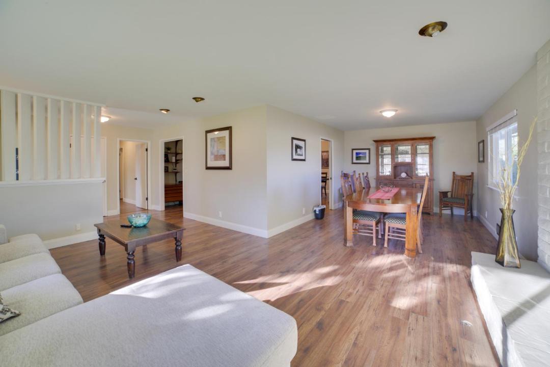 Photo of Livingroom in Salinas