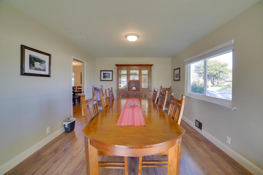 Photo of Livingroom in Salinas
