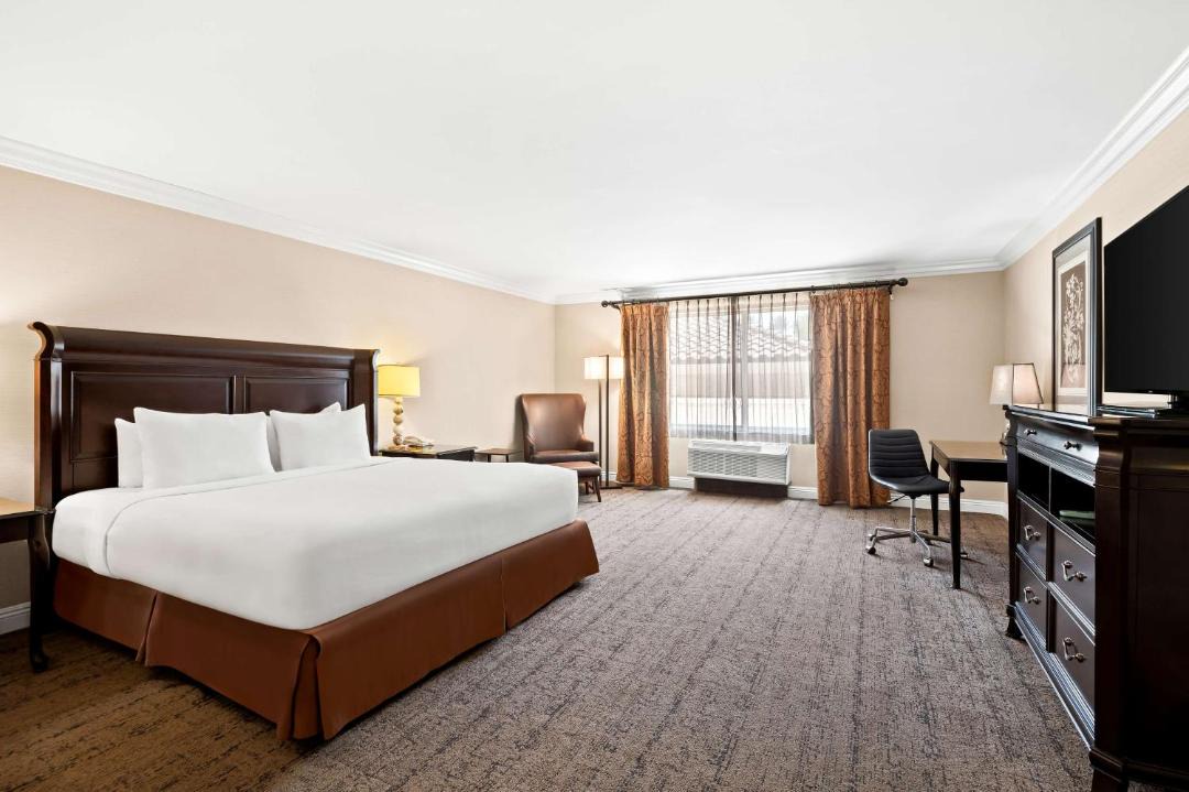Photo of Bedroom in Ontario