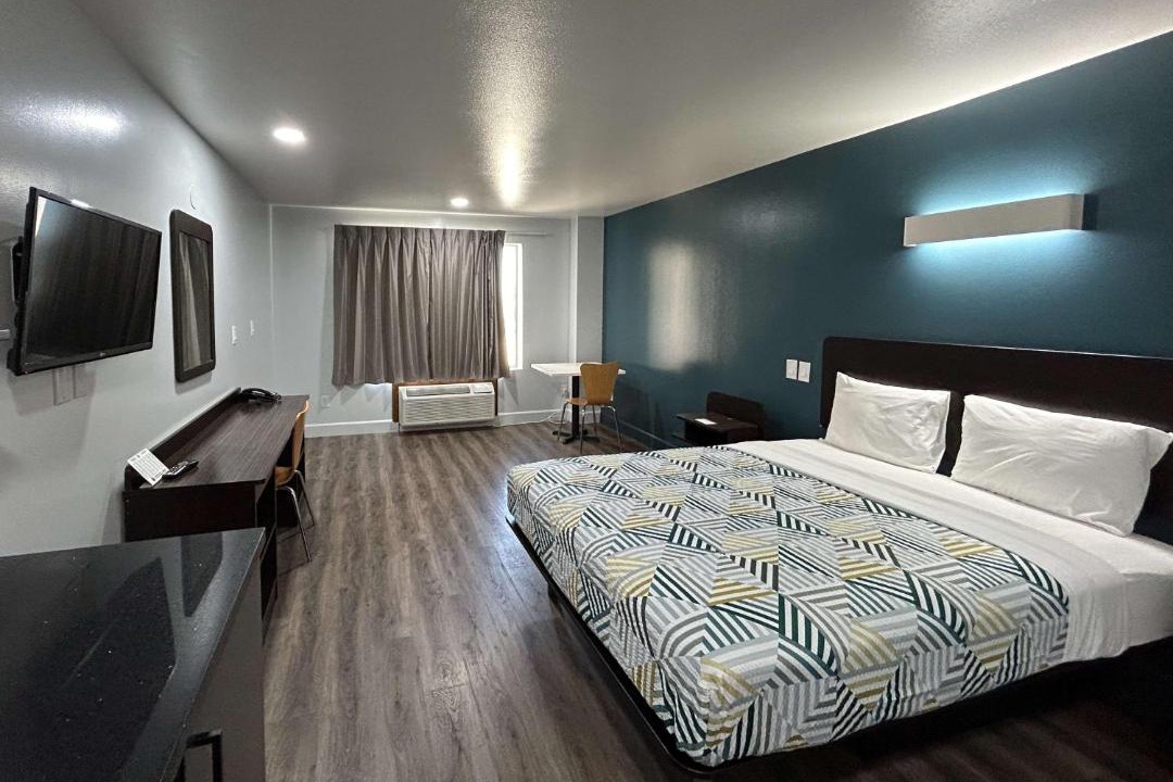 Photo of Bedroom in Hesperia