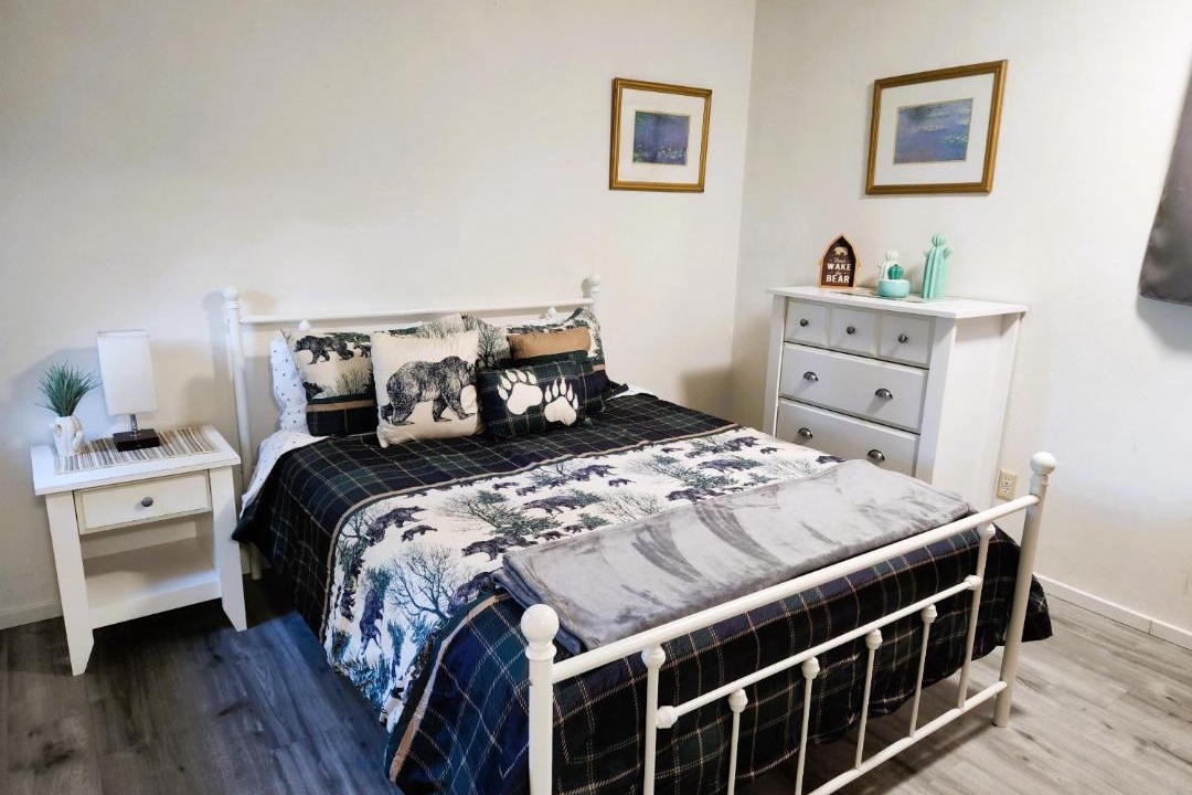 Photo of Bedroom in Tuolumne