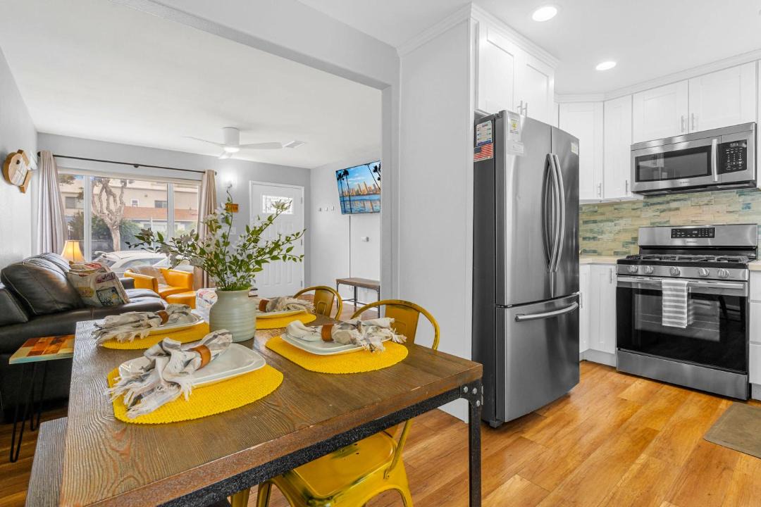 Photo of Kitchen in Central Mission Beach
