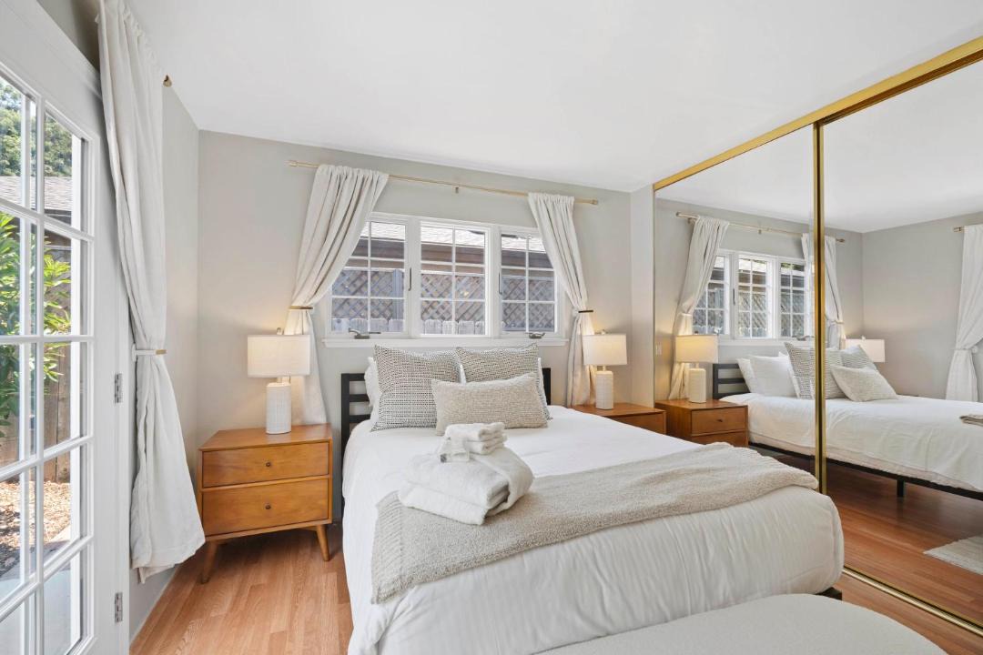 Photo of Bedroom in University City