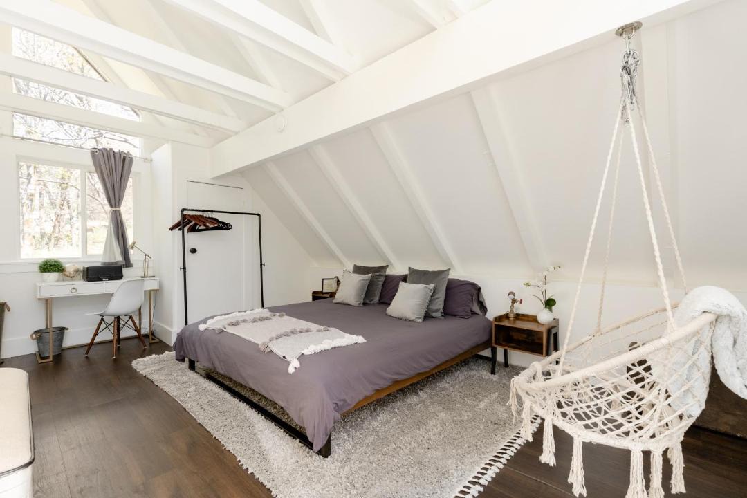 Photo of Bedroom in Cedar Glen