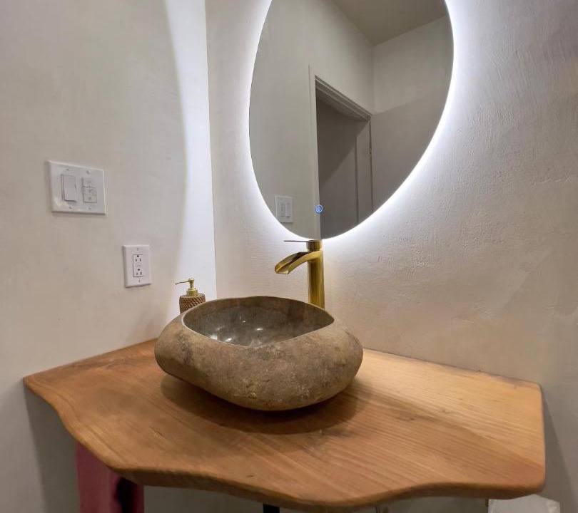 Photo of Bathroom in Hollywood