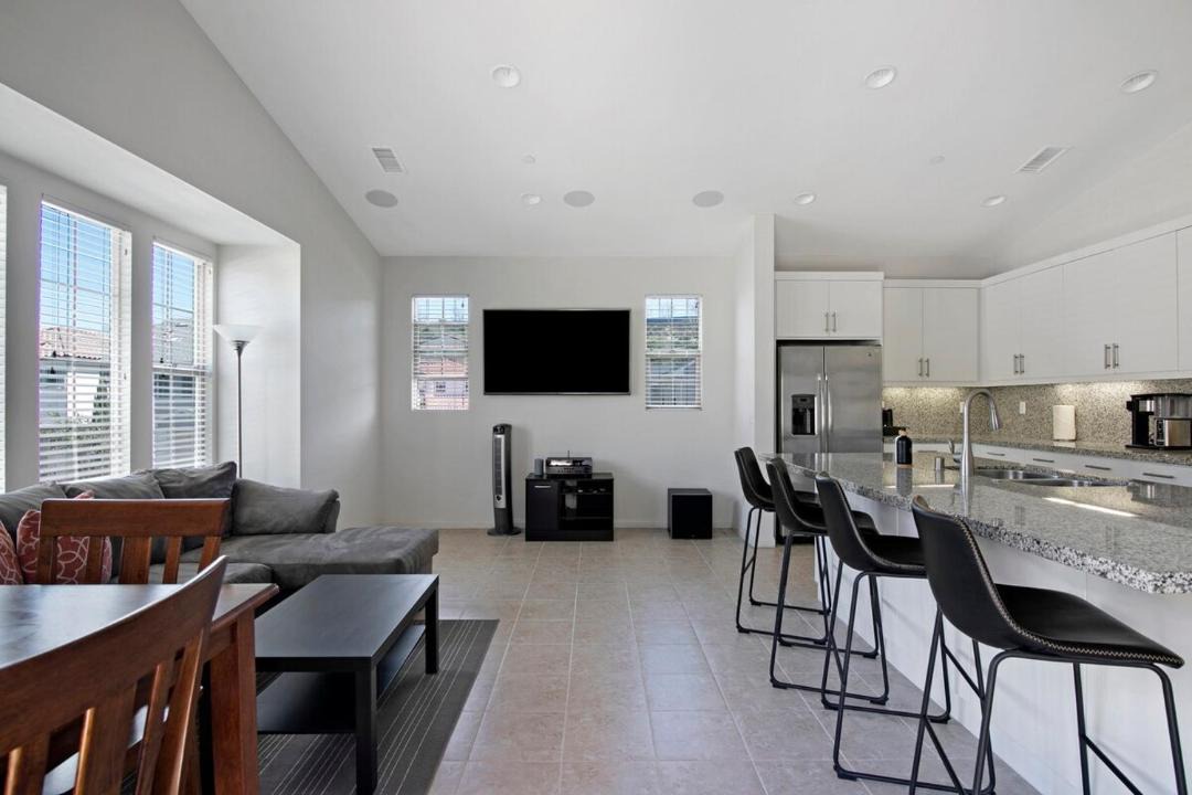 Photo of Kitchen in Ivey Ranch - Rancho Del Oro