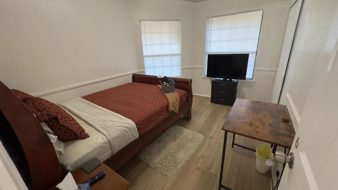 Photo of Bedroom in Palmdale