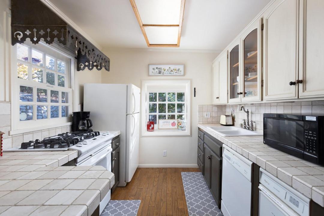 Photo of Kitchen in Twin Peaks