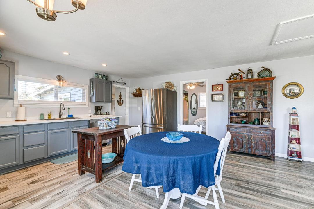 Photo of Kitchen in Crescent City North