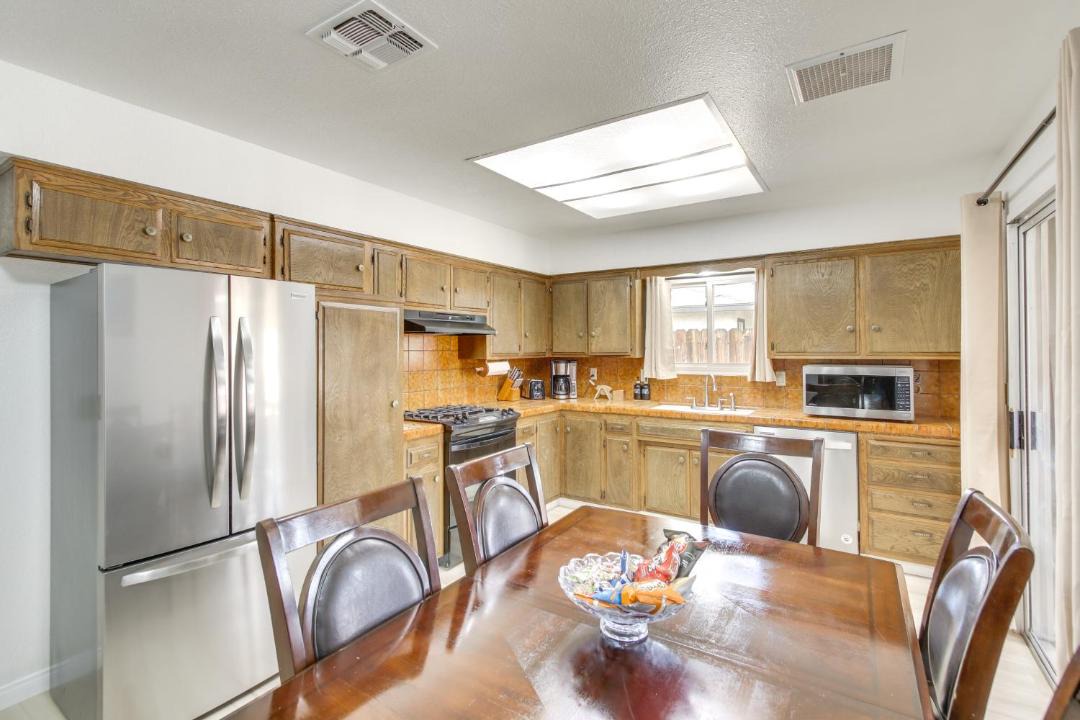 Photo of Kitchen in Ridgecrest