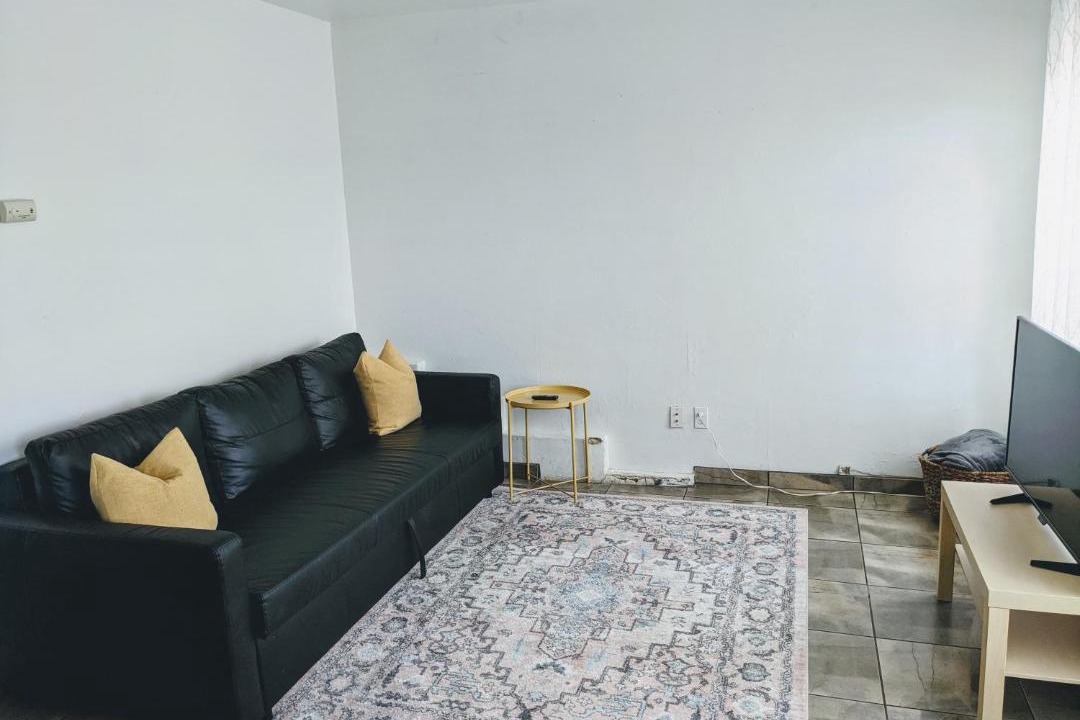 Photo of Livingroom in Golden Hill