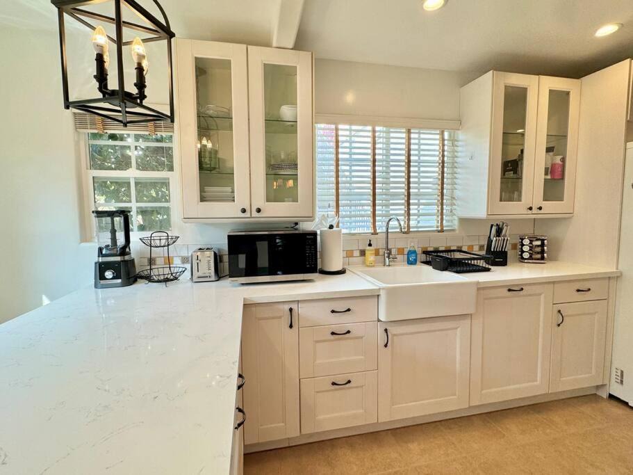 Photo of Kitchen in West Los Angeles