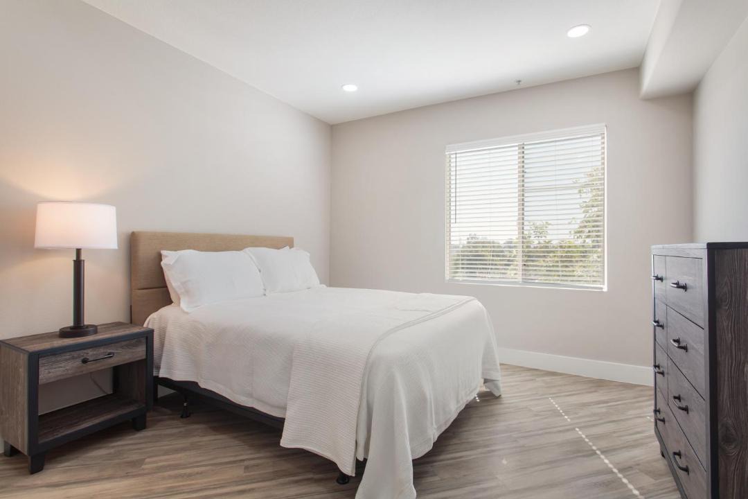 Photo of Bedroom in La Brea