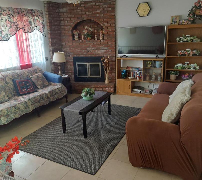 Photo of Livingroom in Hesperia