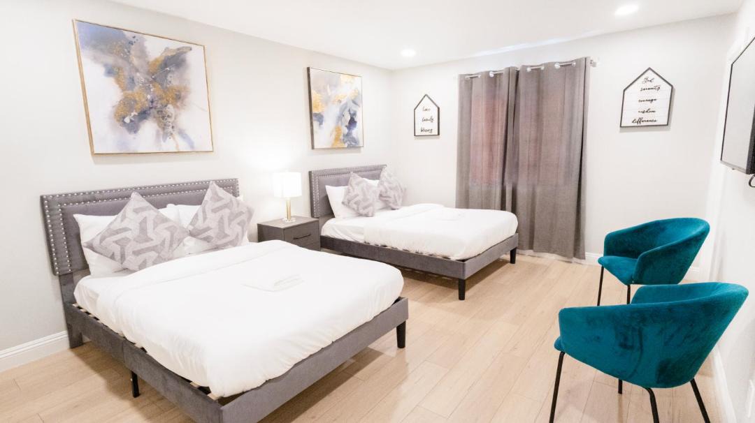 Photo of Bedroom in Lemon Grove