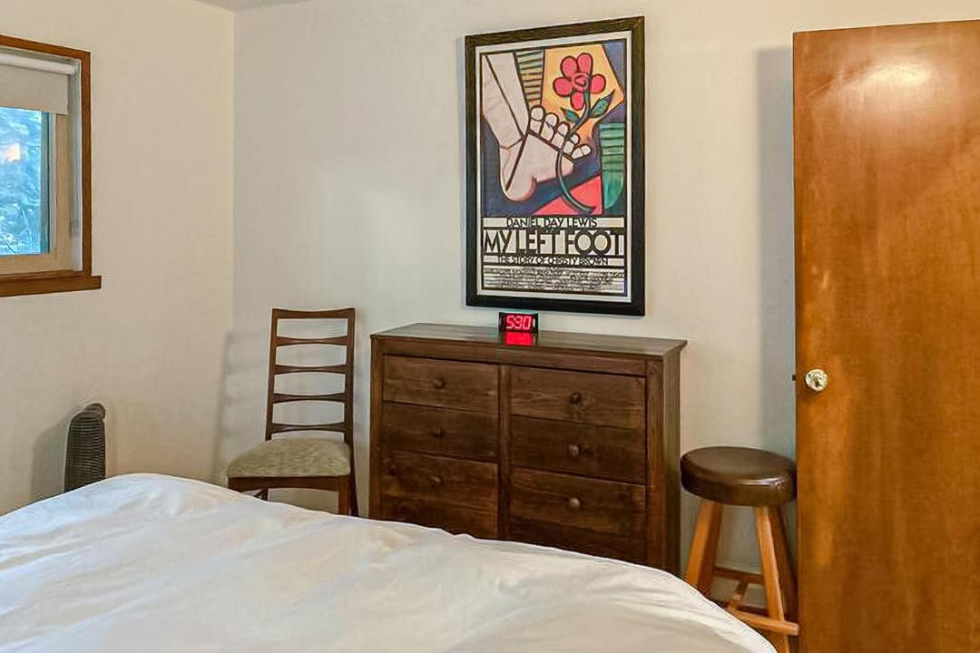Photo of Bedroom in Cedar Glen
