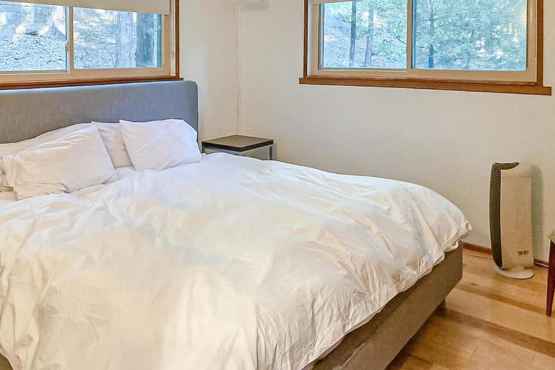 Photo of Bedroom in Cedar Glen