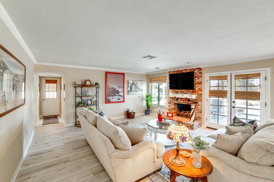 Photo of Others in Estates at Canyon Crest