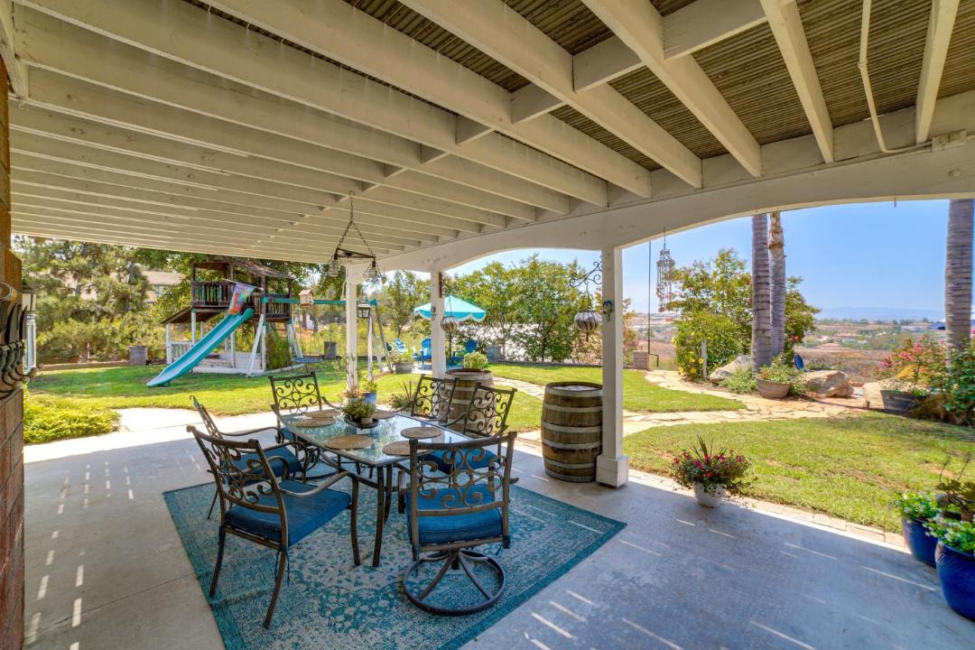 Photo of Patio Balcony in Estates at Canyon Crest