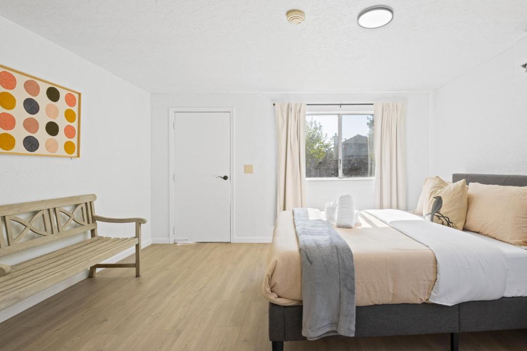 Photo of Bedroom in San Tomas