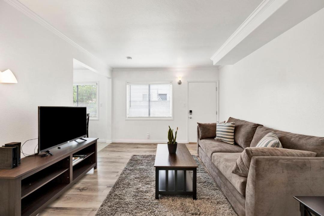 Photo of Livingroom in Pico