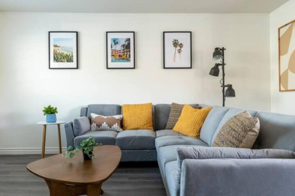 Photo of Livingroom in Alhambra