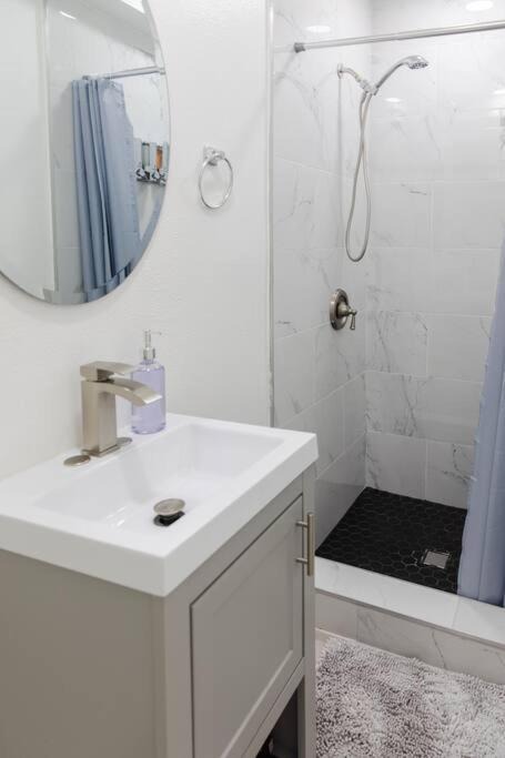 Photo of Bathroom in Alhambra