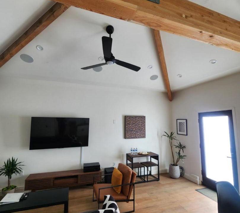 Photo of Livingroom in Ladera Heights