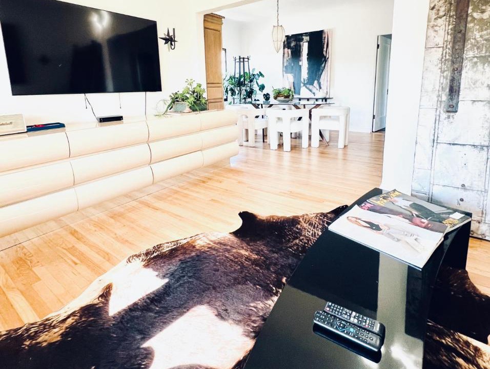 Photo of Livingroom in Los Feliz