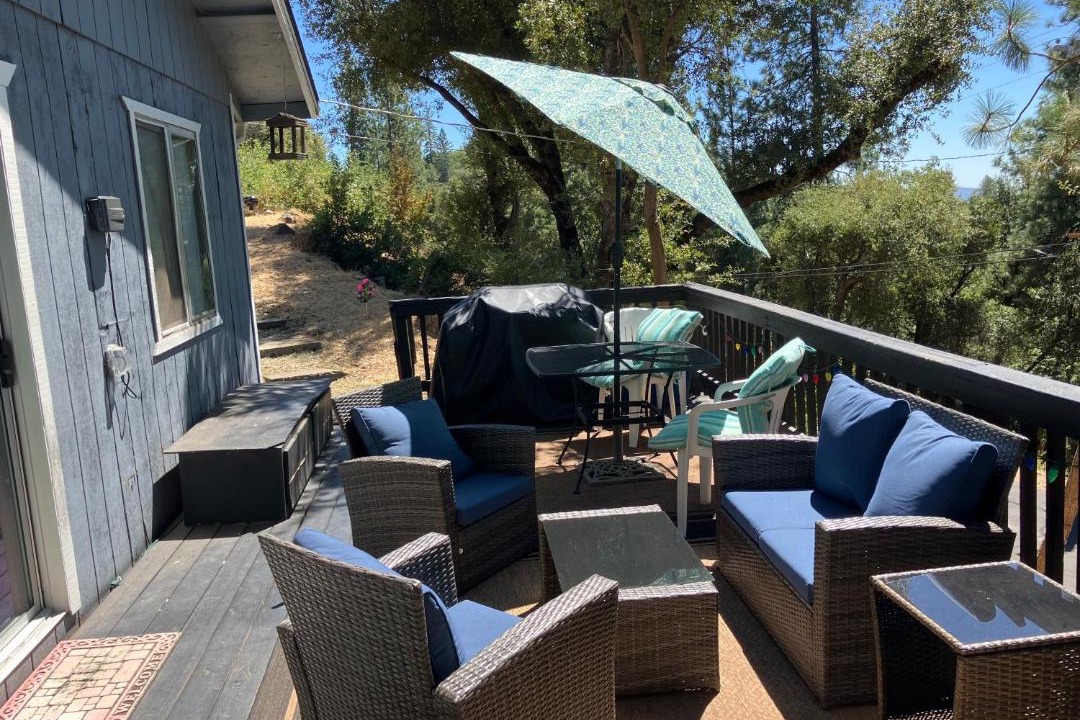 Photo of Patio Balcony in Tuolumne