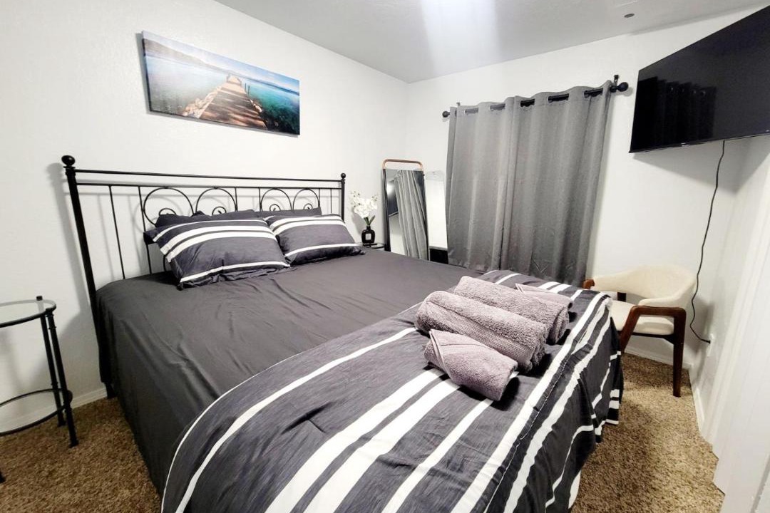 Photo of Bedroom in Oakhurst