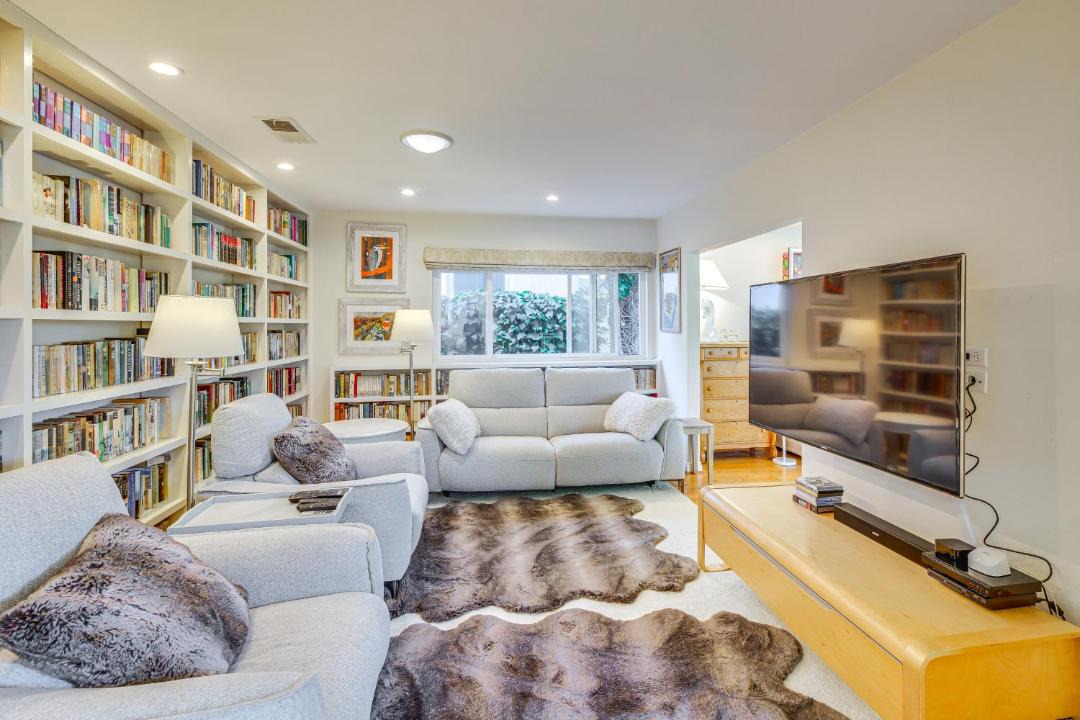Photo of Livingroom in Sunset Park