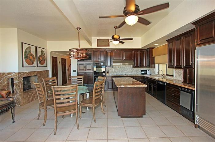 Photo of Kitchen in Santa Ana Heights