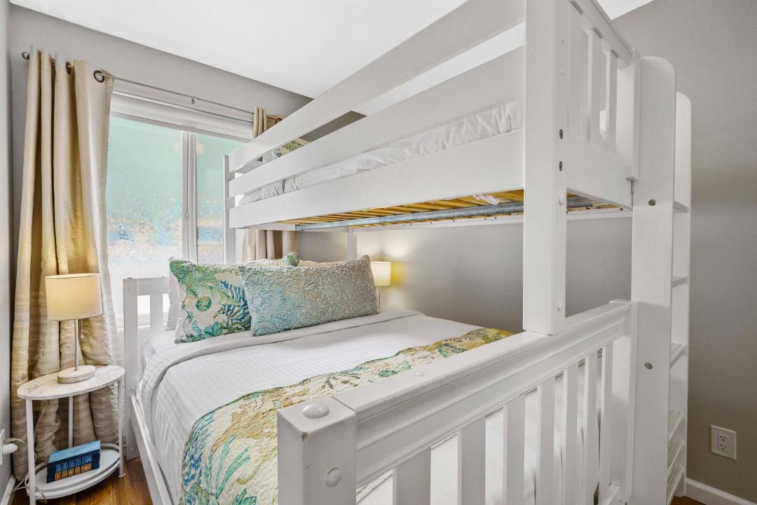 Photo of Bedroom in Central Mission Beach