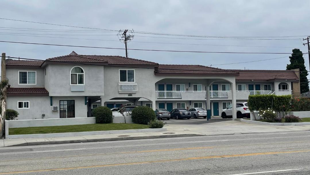 Photo of Buildings in Del Aire