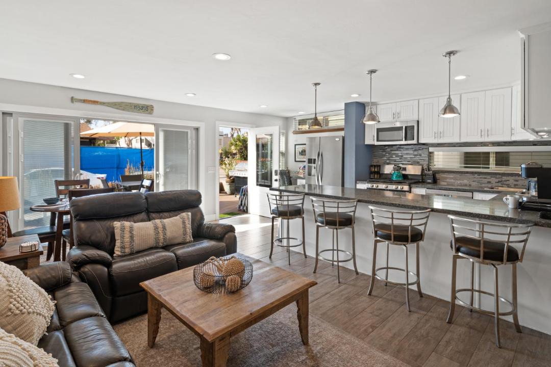 Photo of Livingroom in South Mission Beach
