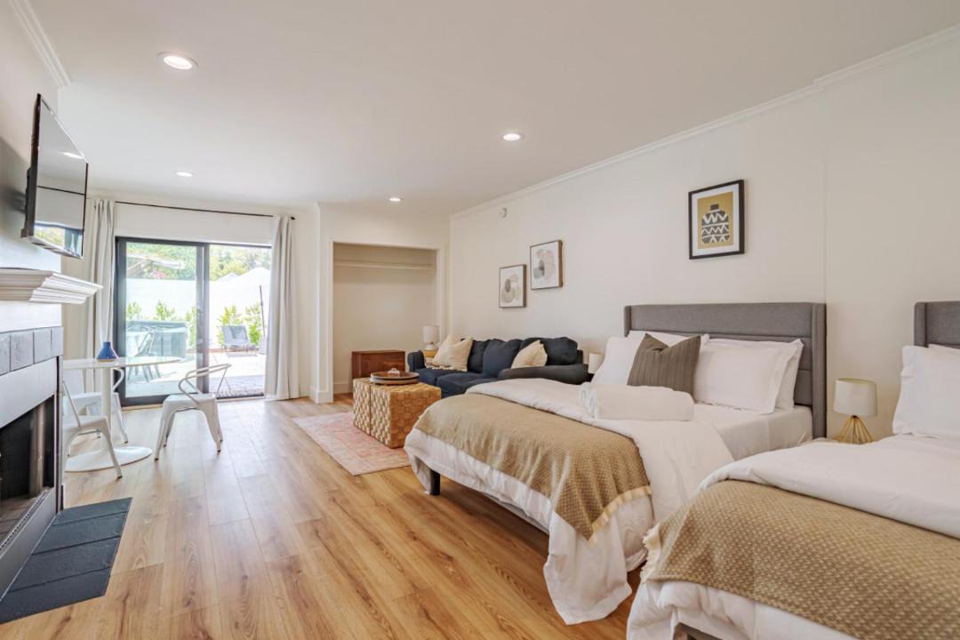 Photo of Bedroom in Sherman Oaks