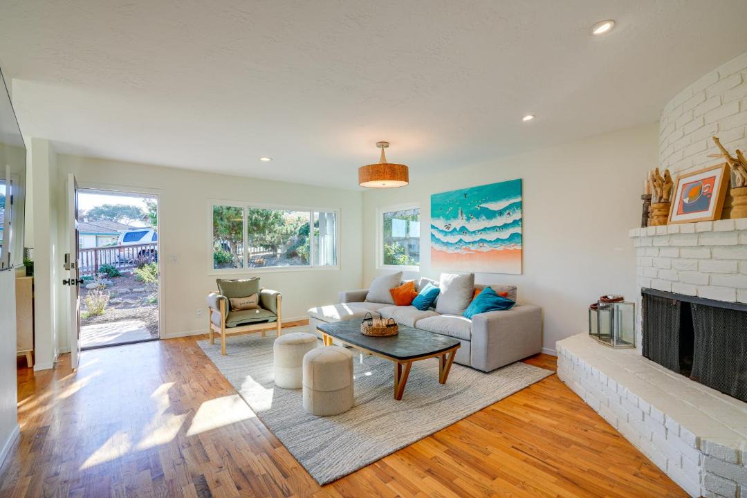 Photo of Livingroom in Mescal Corridor NW