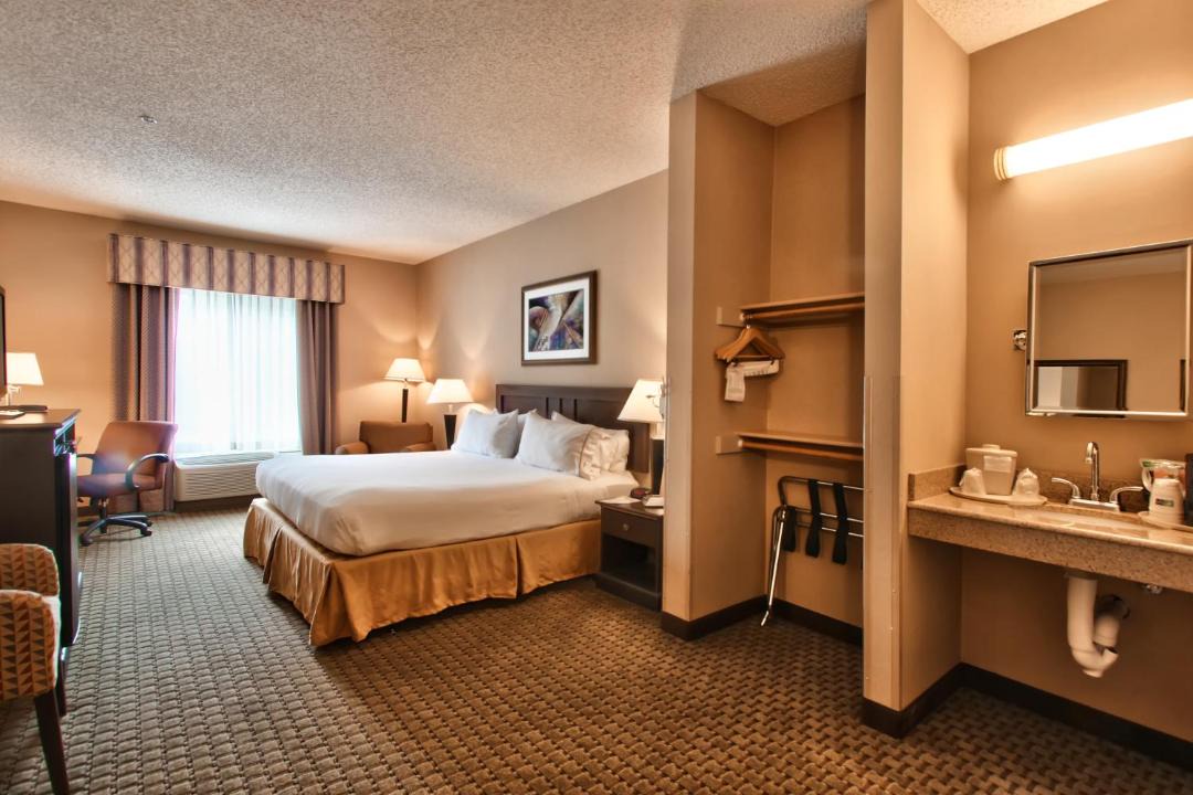 Photo of Bedroom in East Roseville Parkway