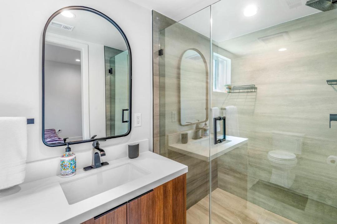 Photo of Bathroom in Sherman Oaks