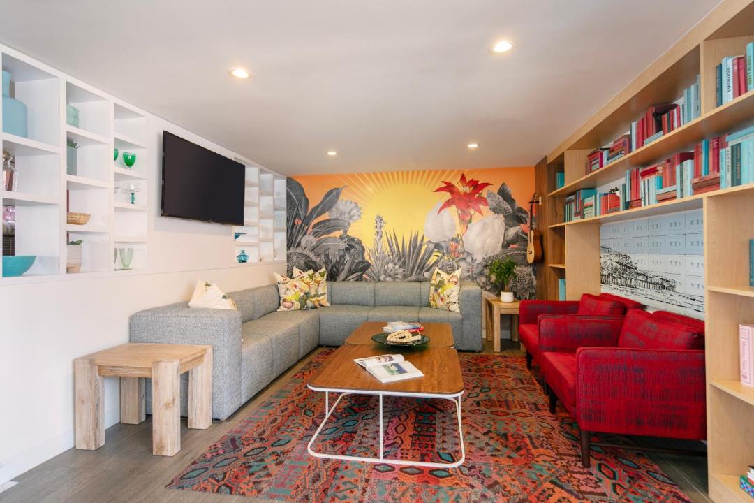 Photo of Livingroom in Mission Beach