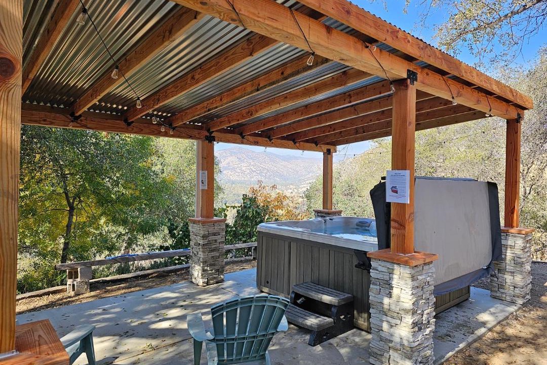 Photo of Patio Balcony in Three Rivers