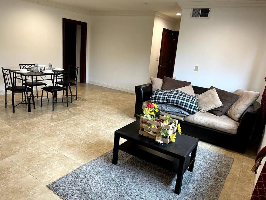 Photo of Livingroom in Brentwood