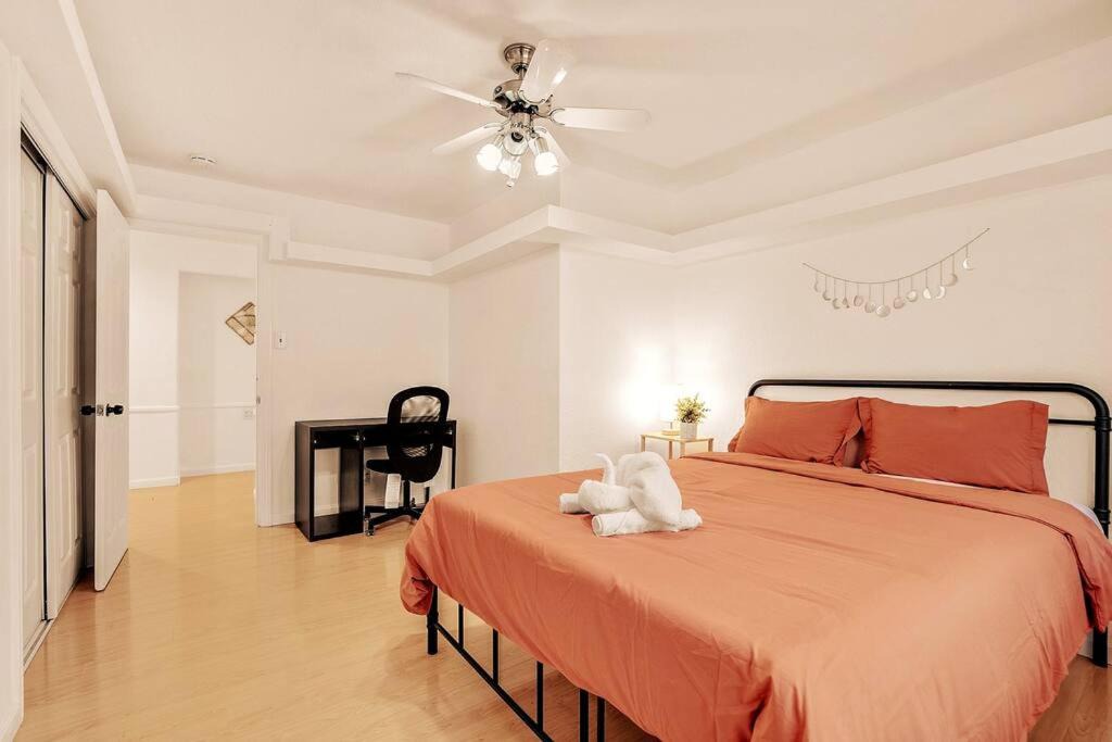 Photo of Bedroom in Castro Valley