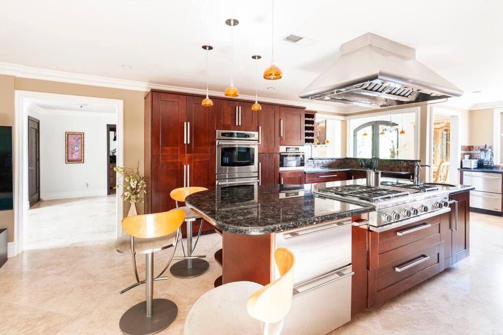 Photo of Kitchen in Calabasas